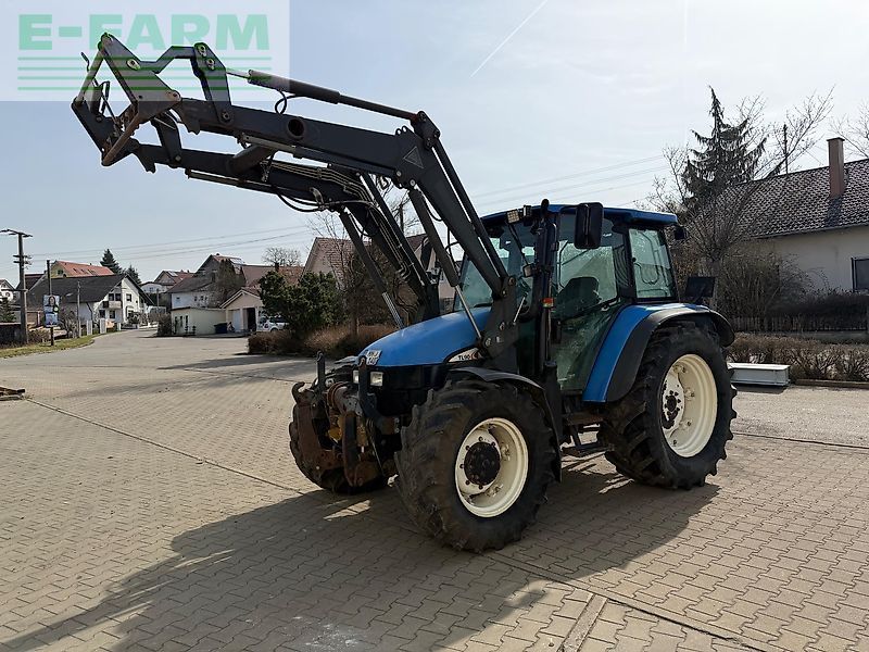 New Holland TL 90 Tractor €26,500