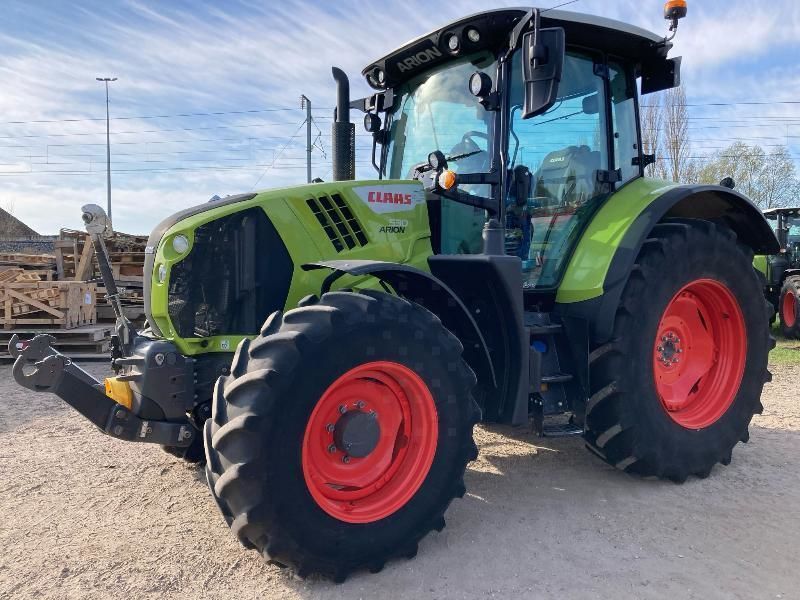 E-FARM: Claas Arion 530 - Tractor - id JUJMVYX - 90.000 € - Año: 2022 - Horas: 750,Potencia del motor: 130,Francia