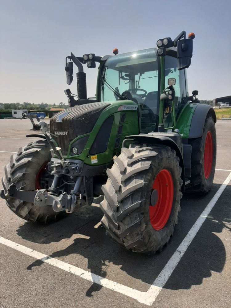 E-FARM: Fendt 514 Vario - Tractor - id LTV2LNV - 95.000 € - Año: 2021 - Horas: 2300,Potencia del motor: 150,Francia