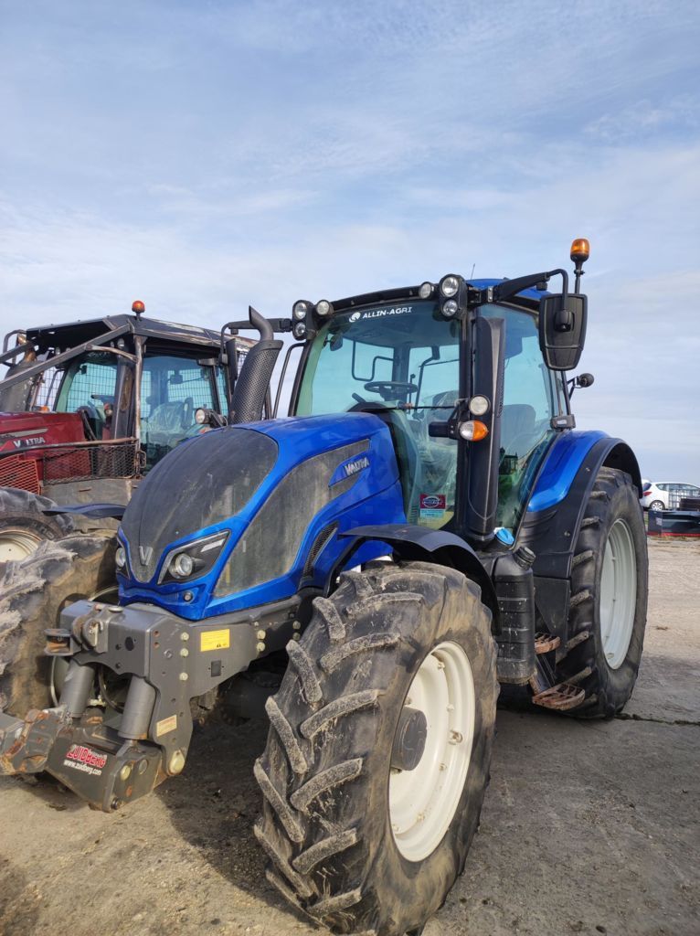 E-FARM: Valtra N134 - Tracteur - id EJLSGGF - 60 000 € - Année: 2018 - Lecture du nombre d'heure: 3 062,Puissance du moteur (chevaux): 135,France