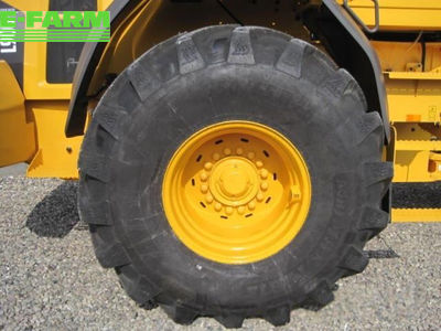 BKT sæt tilbud 750/65r26 med fælge - Wheel and track - id HSNCRXC - €10,700 -  | E-FARM