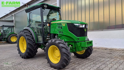 E-FARM: John Deere 5075 GF - Traktor - id QIMWZUA - 52 294 € - Rok produkcji: 2019 - Motogodziny: 3564,Moc silnika: 75,Niemcy