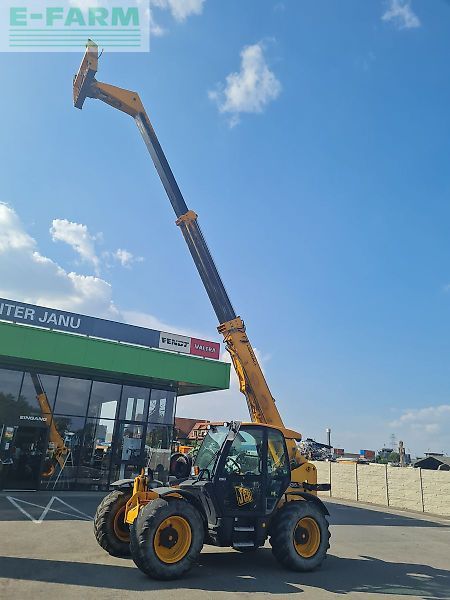 E-FARM: JCB 535 95 - Chargeur télescopique  - id LSPGBLJ - 34 000 € - Année: 2007 - Lecture du nombre d'heure: 9 615,Puissance du moteur (chevaux): 99,Autriche