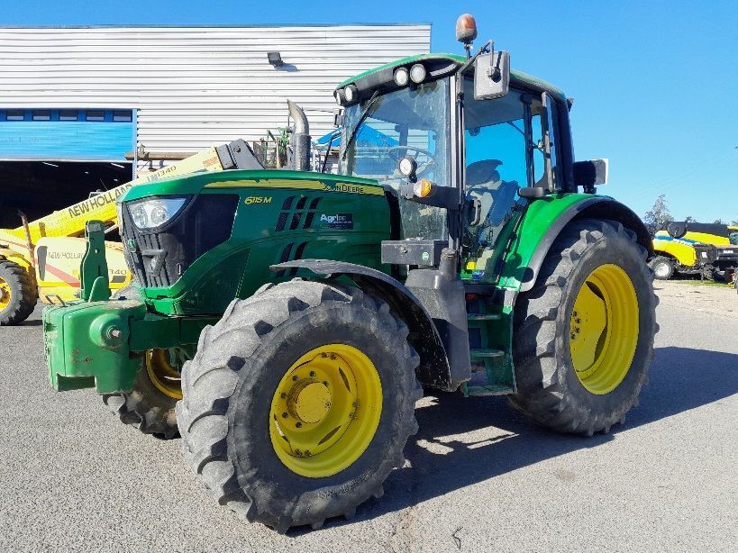 John Deere 6115 M Tractor €49,000