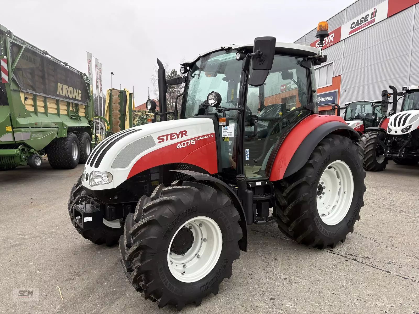 Steyr Kompakt 4075 Traktor 51 583 EUR