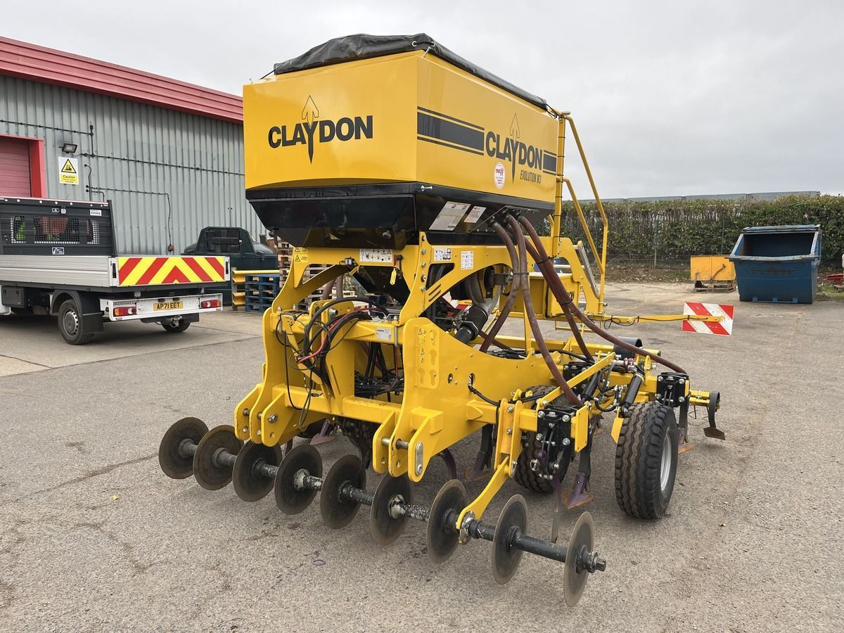Claydon 3m evolution drill Direct Drill €42,975