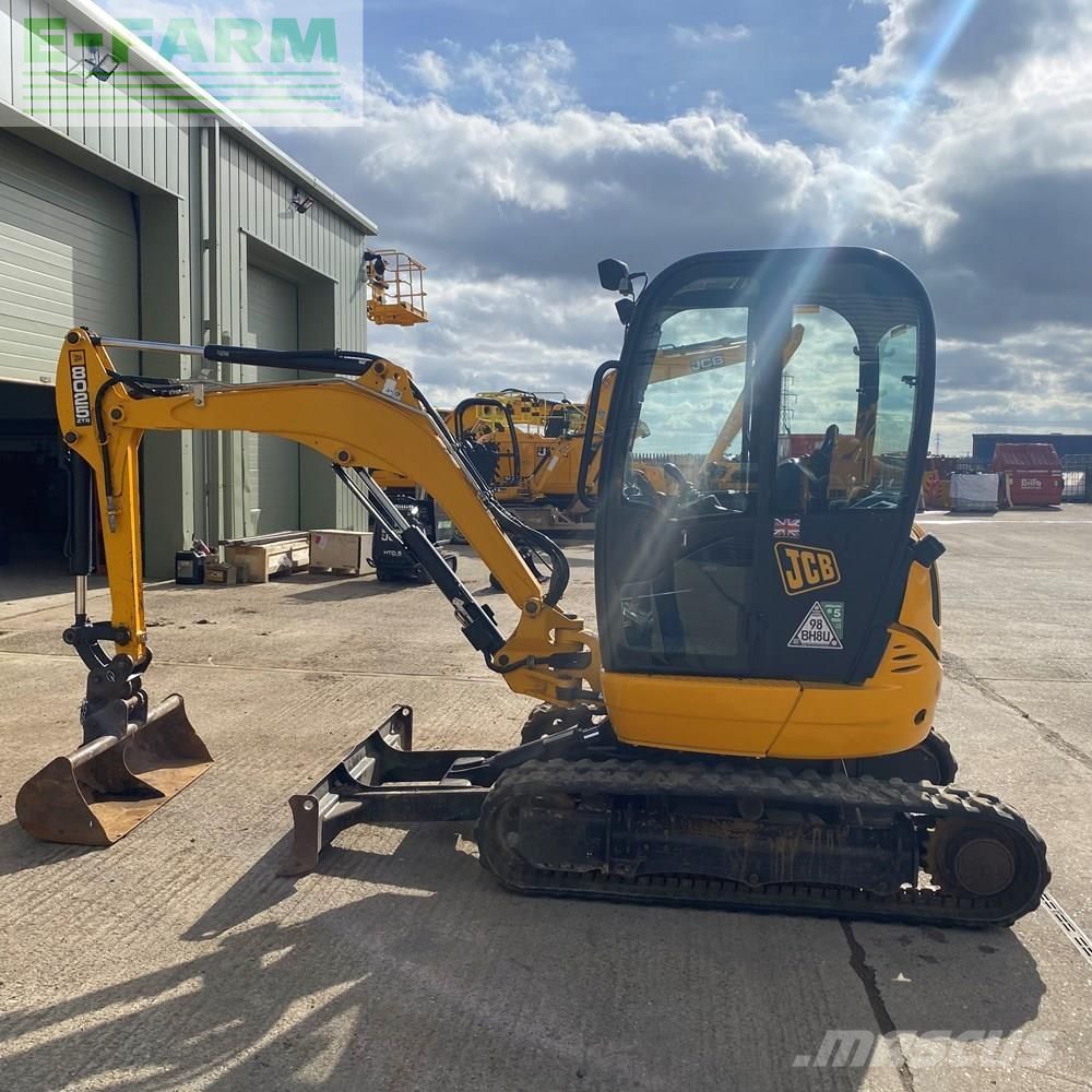 JCB 8025 Mini-pelle 25 478 €