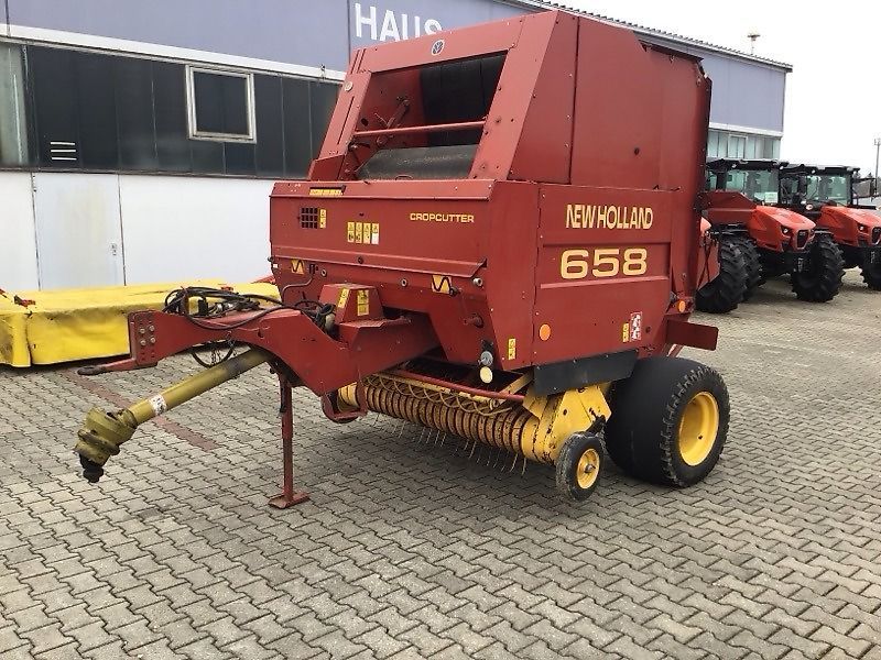 New Holland 658 Presă de balotat 4.000 EUR