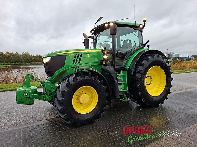 John Deere 6215 R Traktor 77.500 €