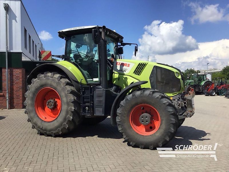 Claas Axion 830 CMATIC Tractor €61,500