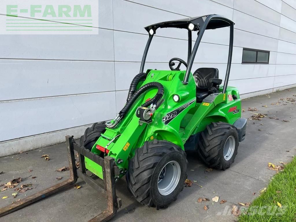 Avant m528 Kerekes rakodógép 26 500 EUR