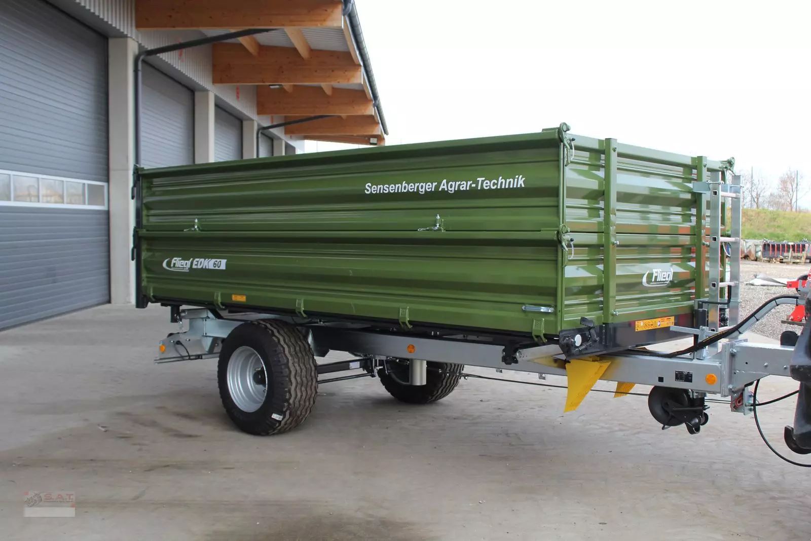 Fliegl EDK 60 Tipper €9,083