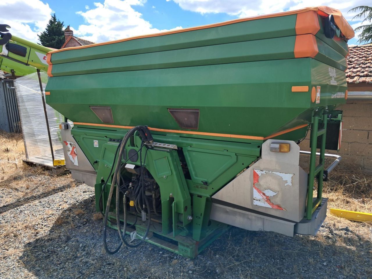 Amazone ZA-M 4200 Ultra Fertiliser spreader €12,000