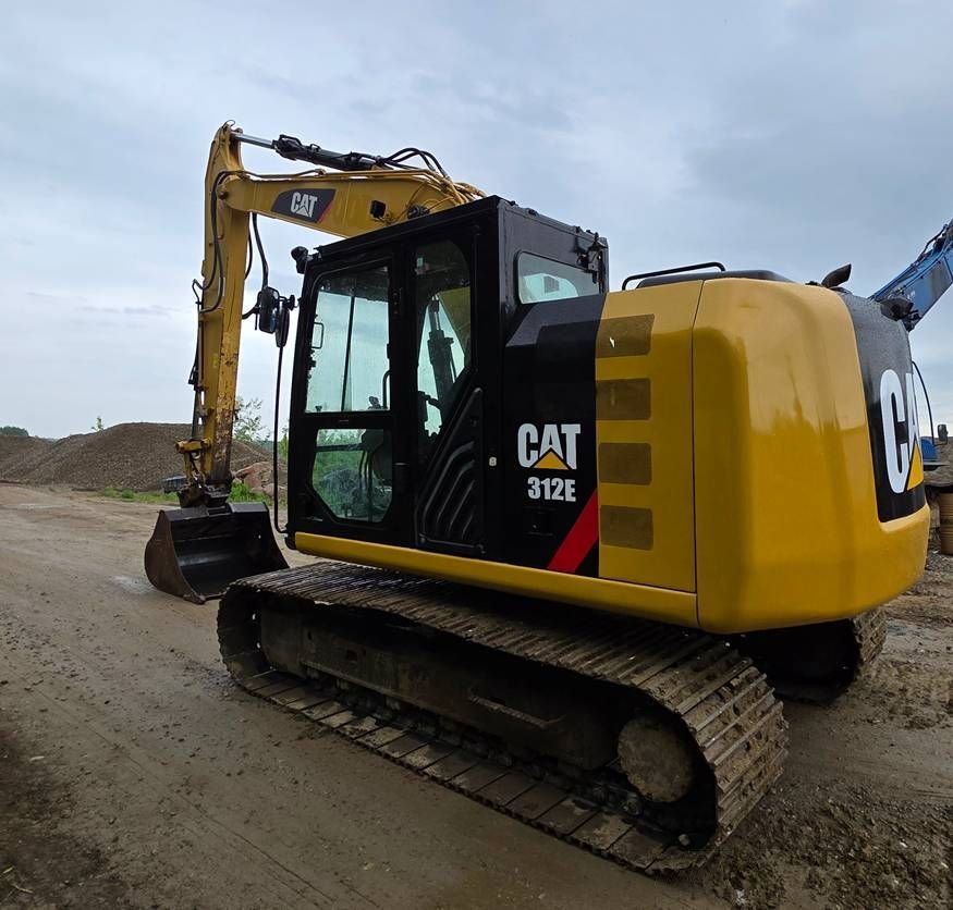 Caterpillar 312 e Pelleteuse sur chenilles 46 019 €