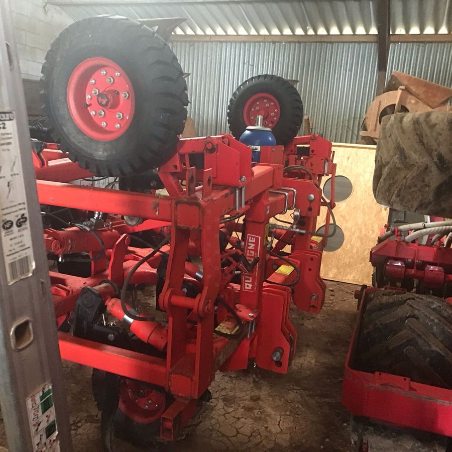 E-FARM: Quivogne ex 19 - Cultivateur - id SXADT2F - 10 500 € - Année: 2017 - France