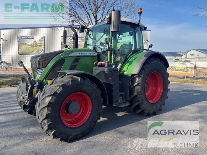 Fendt 724 Vario Tractor €119,900