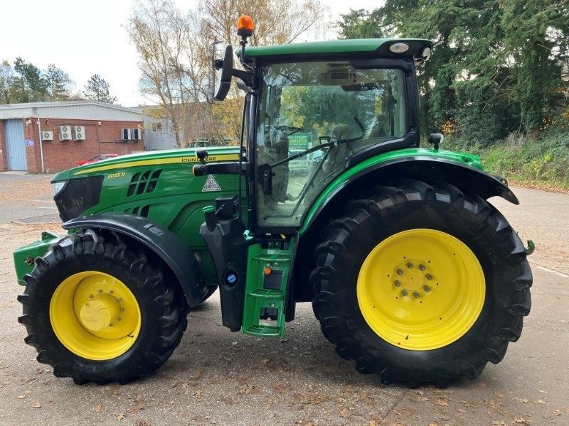 John Deere 6155 R tractor €102,529