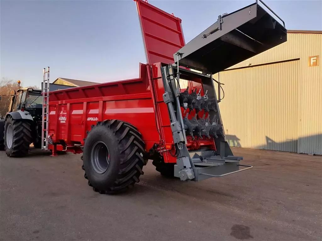 Unia apollo 14 premium m/bredspredebord Roztrząsacz obornika i kompostu 52 964 €