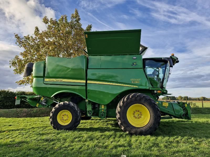 John Deere S 780 Mietitrebbia 269.000 €