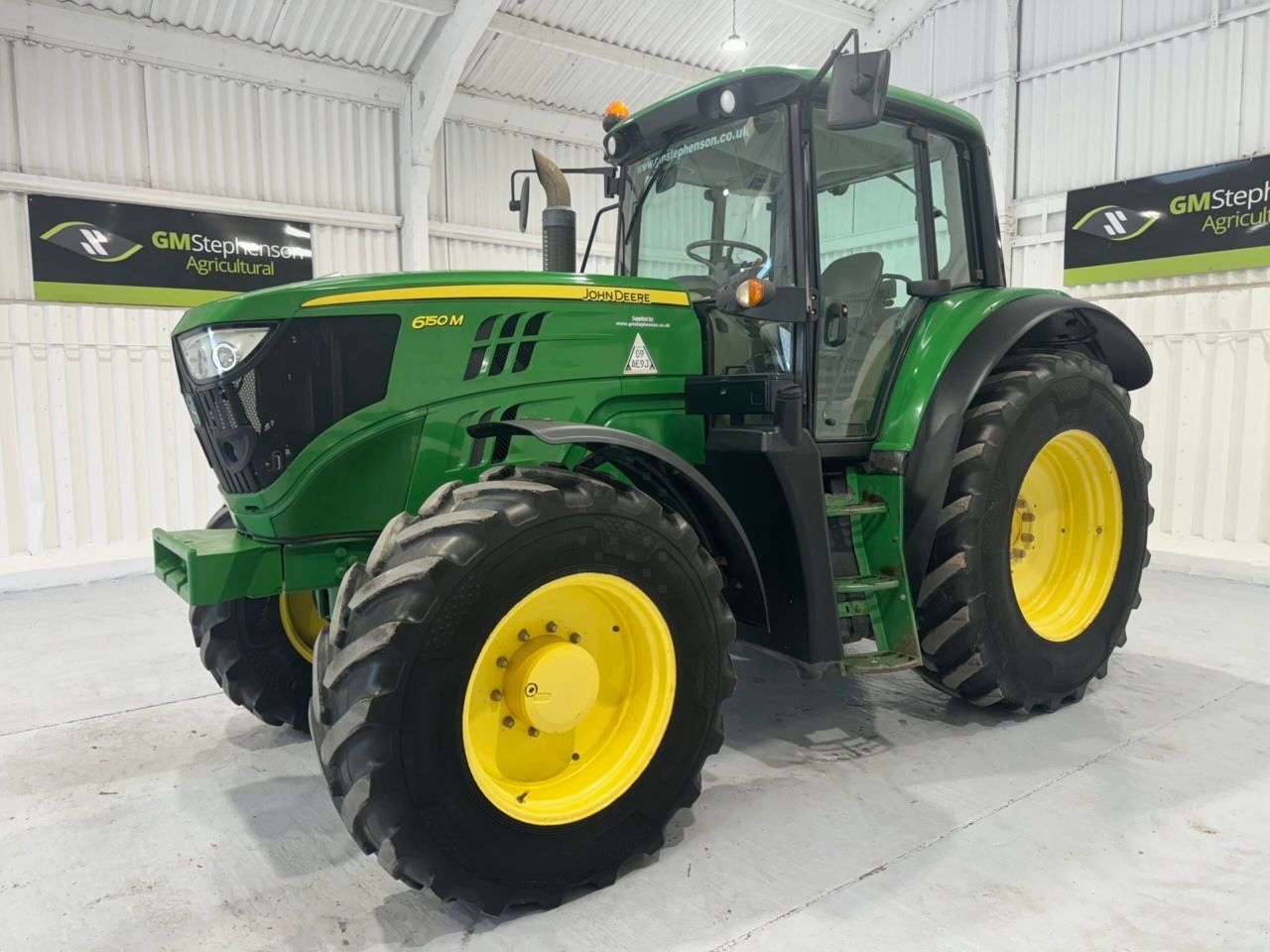 E-FARM: John Deere 6150 M - Traktor - id HJM5ALB - 57 553 € - Rok produkcji: 2013 - Motogodziny: 5123,Zjednoczone Królestwo