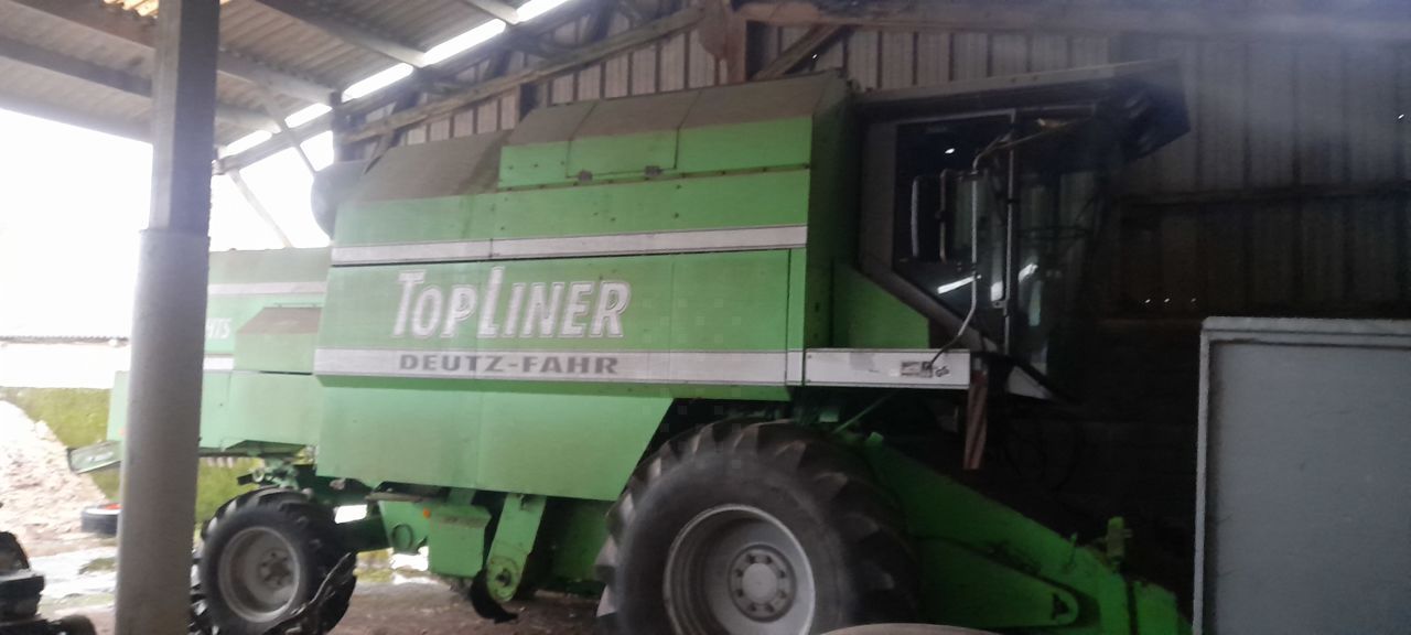 Deutz-Fahr 4075 E Combine harvester €28,000