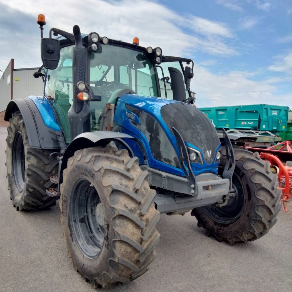 Valtra N114 tractor 55.000 €