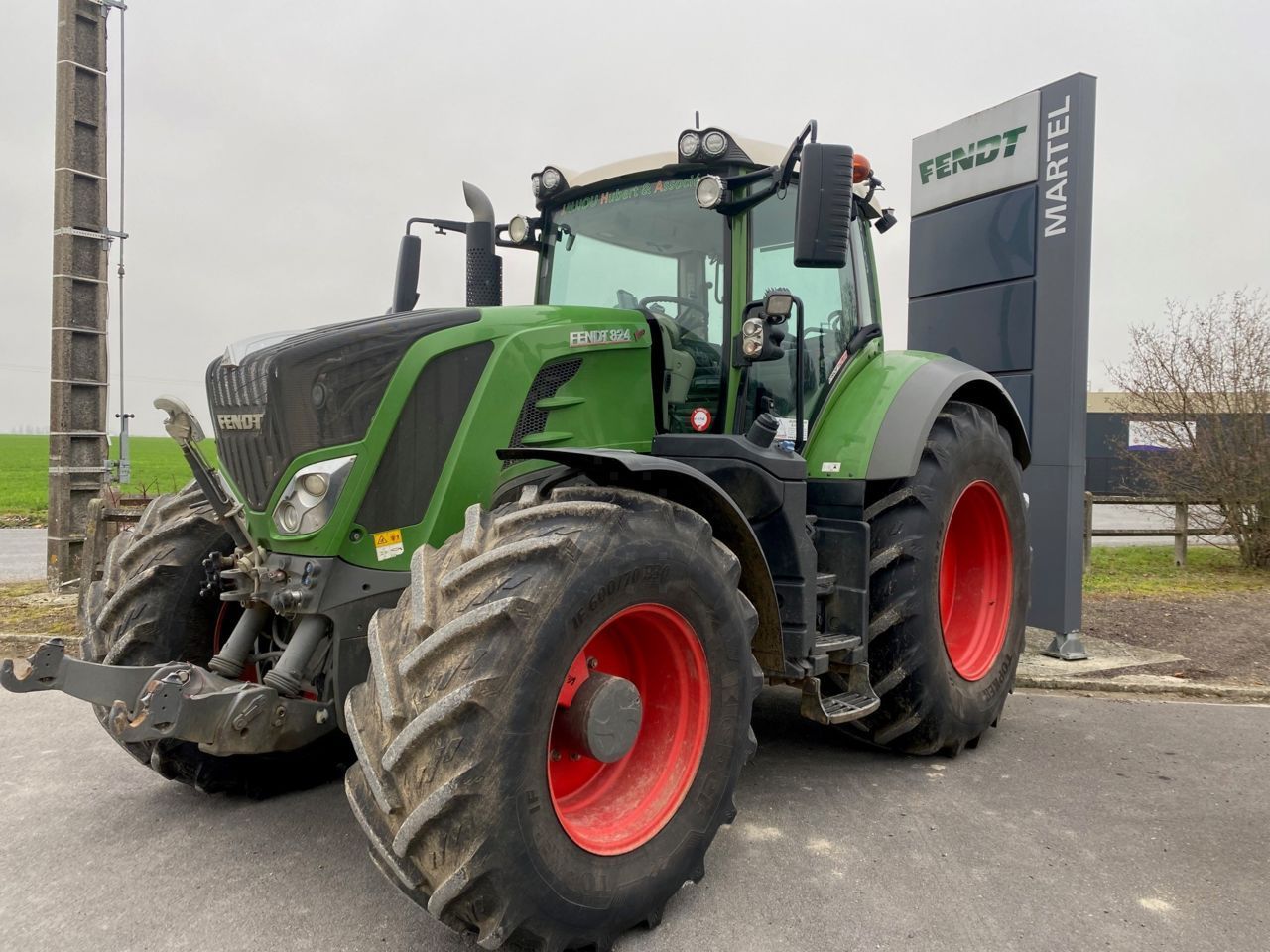 E-FARM: Fendt 824 Vario - Tracteur - id XQPCIPY - Année: 2020 - Lecture du nombre d'heure: 4 800,Puissance du moteur (chevaux): 240,France