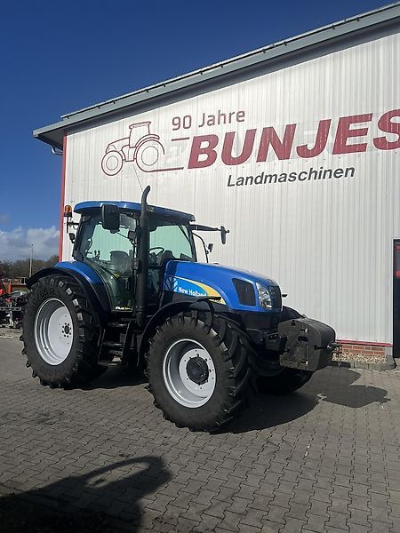 New Holland TS 125 A Traktor 37 000 €