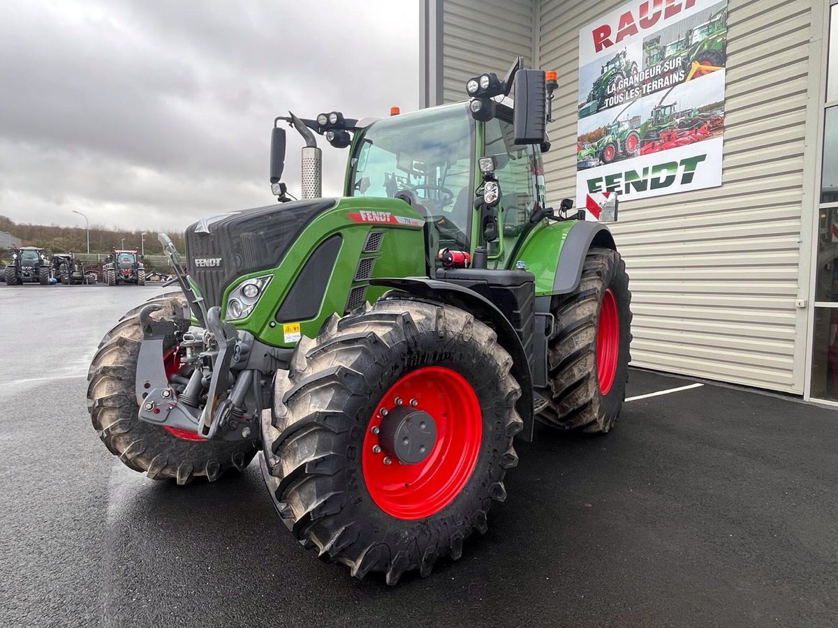 Fendt 716 Vario Profi Plus Tractor €145,000
