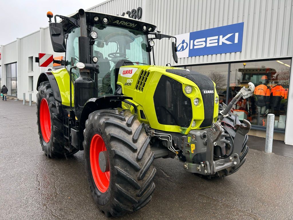 Claas Arion 650 Tractor €104,900