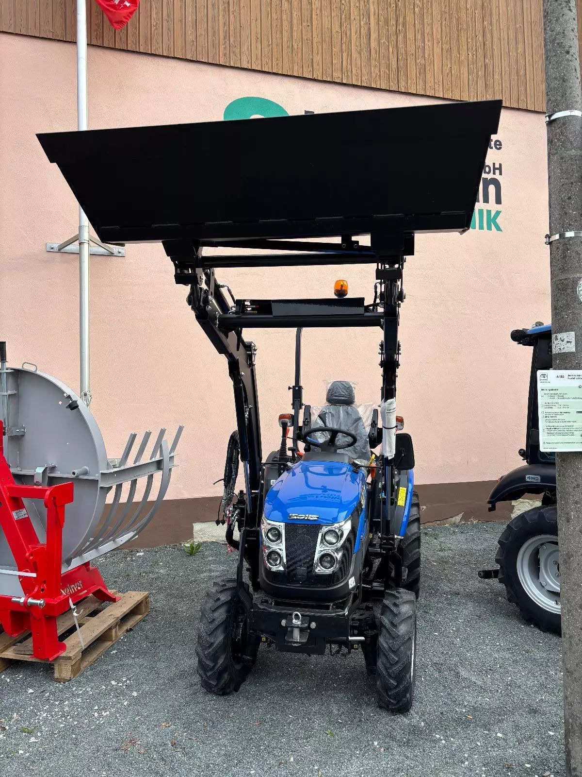 Solis 26/9+9 Tractor 16.798 €