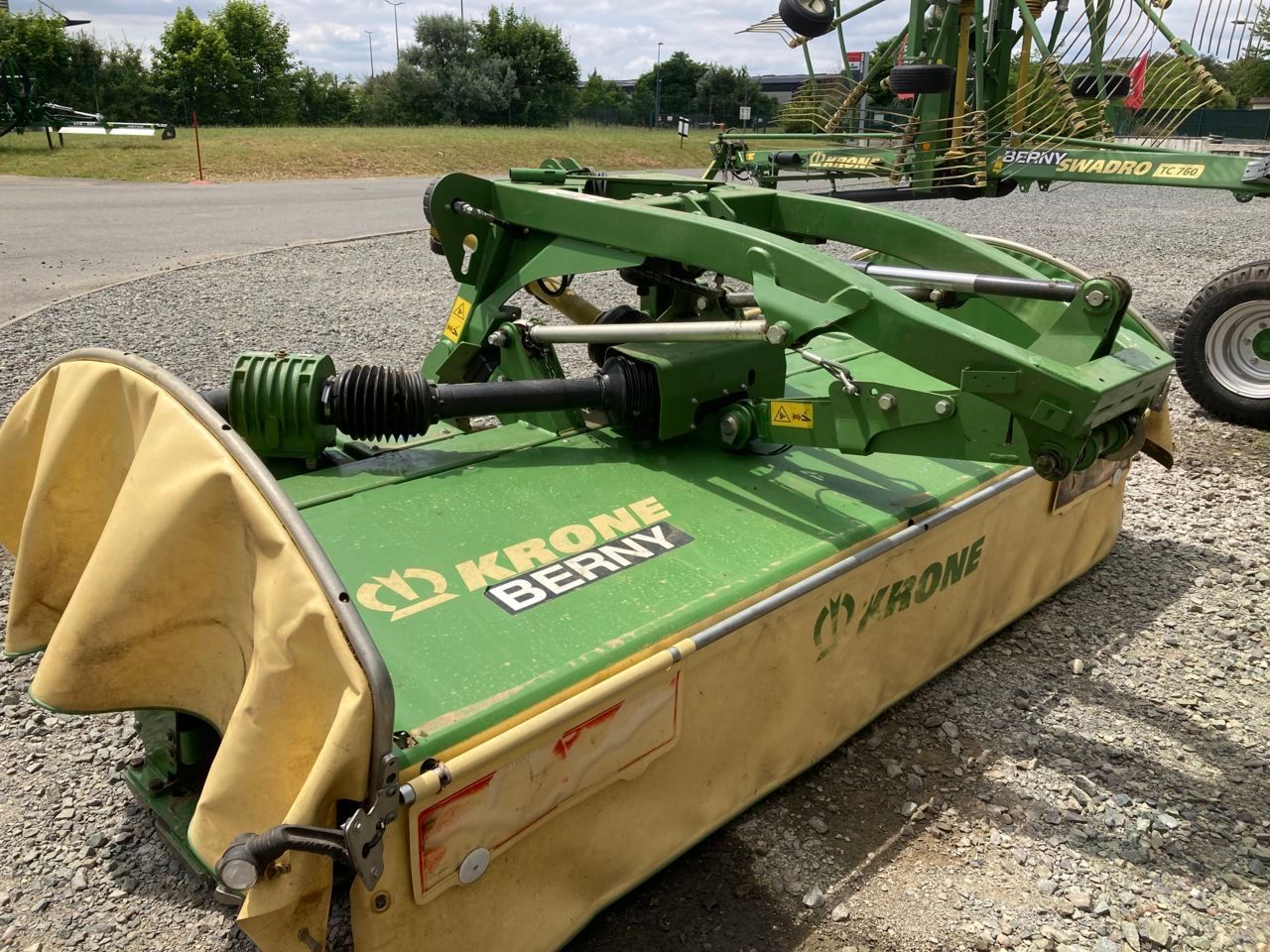 E-FARM: Krone f320 - Mähwerk - id RE51ZPG - 11.499 € - Baujahr: 2022 - Frankreich