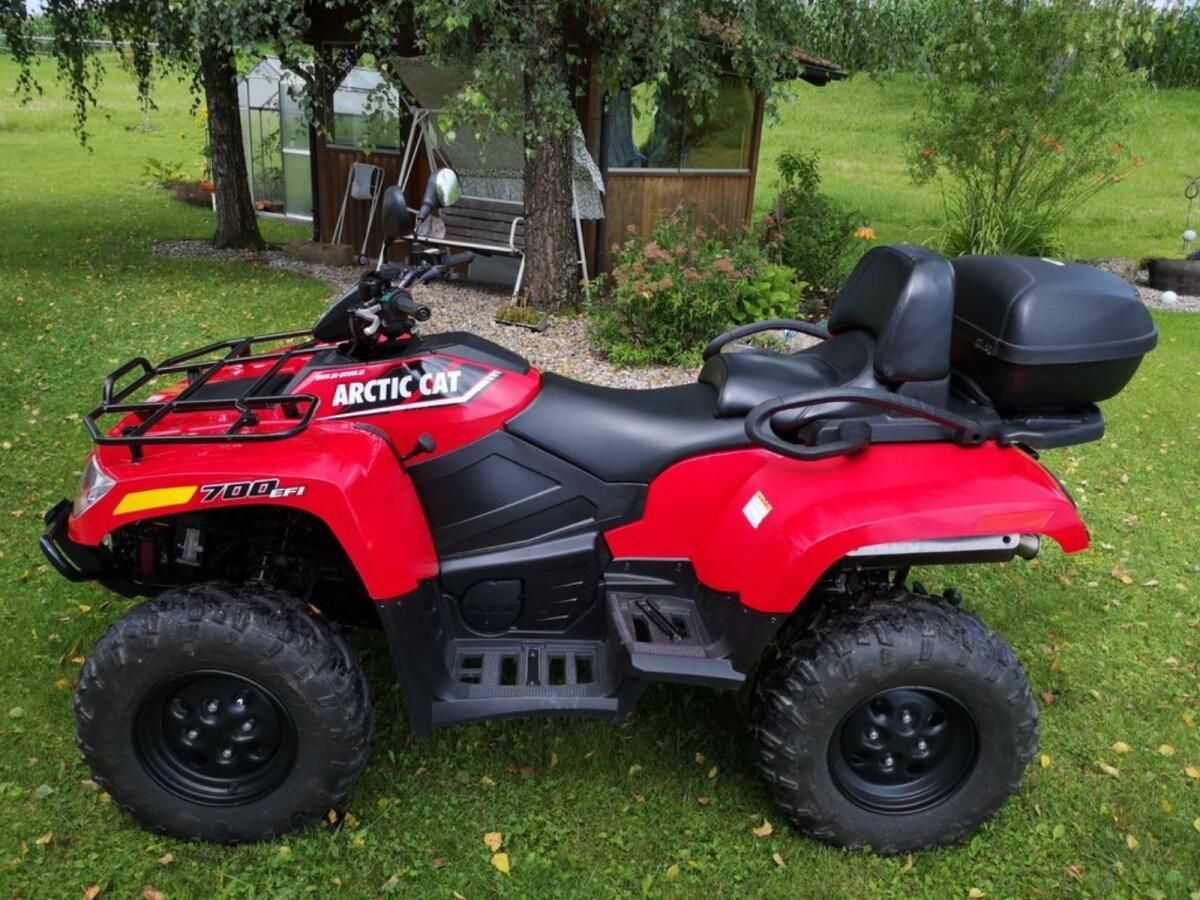Vehículo de motor 7999 €