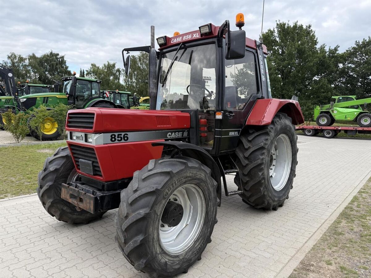 E-FARM: Case IH 856xl - Tracteur - id RLAATMR - 16 000 € - Année: 1989 - Lecture du nombre d'heure: 12 550,Puissance du moteur (chevaux): 86,Allemagne