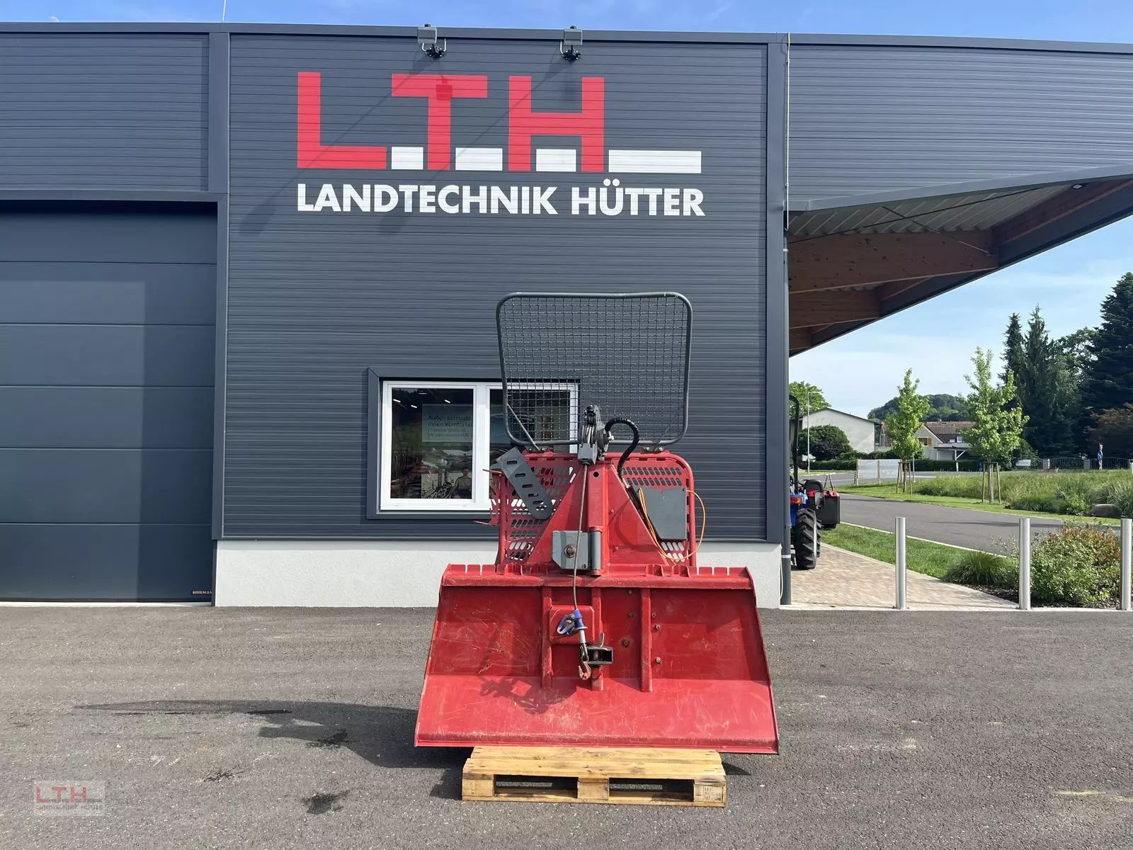 E-FARM: UNIFOREST 65 hpro - Forstausrüstung - id DD2BLBI - 6.018 € - Österreich