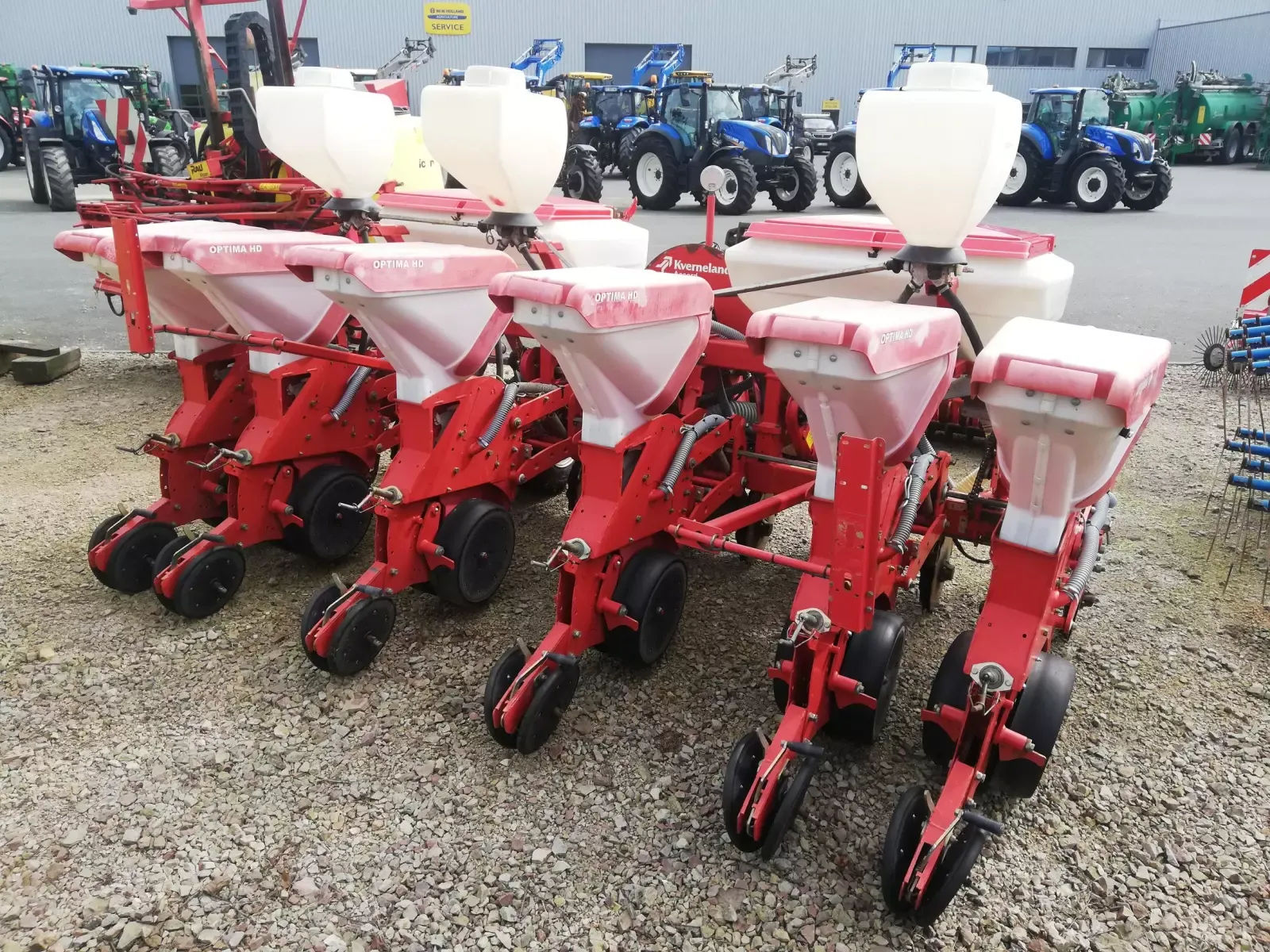 E-FARM: Kverneland optima hd 6 rgs telesc - Maszyna do siewu punktowego - id BZ1CYPP - 17 000 € - Rok produkcji: 2014 - Francja