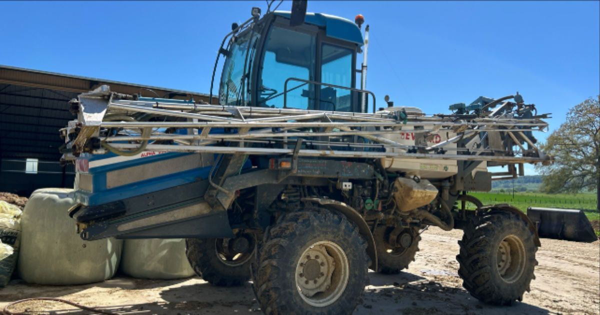 E-FARM: Evrard alpha 2500 - Pulverizador - id VWD69KR - 15.000 € - Año: 1996 - Horas: 4000,Francia