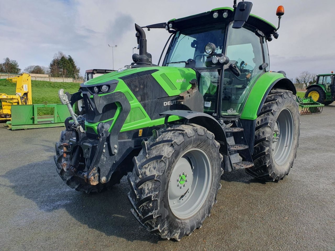 Deutz-Fahr 6120.4 TTV tractor €57,000