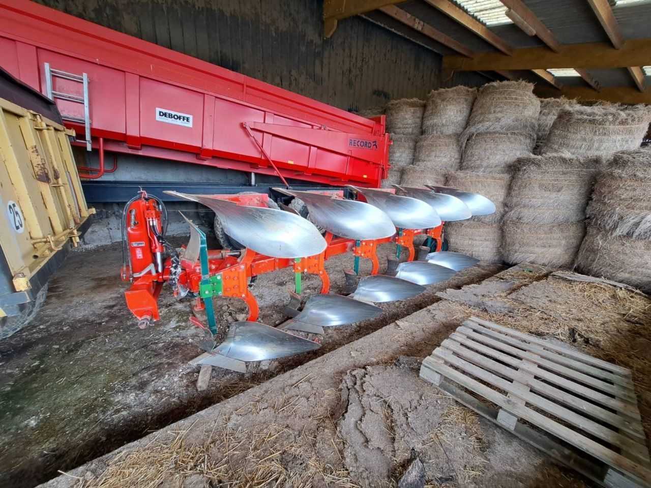 E-FARM: Vogel & Noot euromat permanit ms 950 vario 3s - Pług - id CMEJ4FH - 6500 € - Rok produkcji: 2000 - Francja