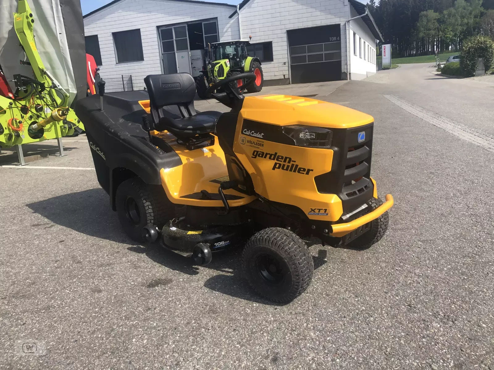 E-FARM: Cubcadet xt1 - Tondeuse - id MLV13RB - 3 083 € - Année: 2021 - Autriche