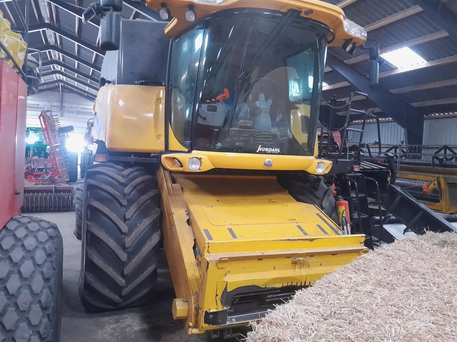 New Holland CX 8070 Cosechadora 133.146 €