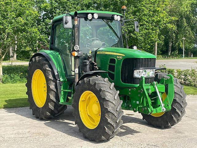 John Deere 6430 Premium Tractor 29.900 €