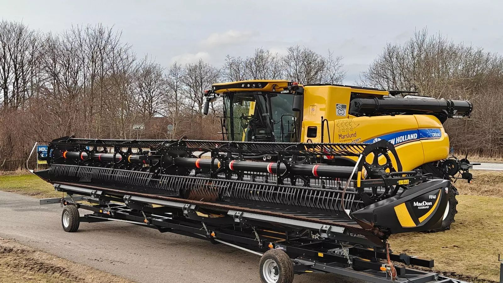 New Holland CR 9.90 Mietitrebbia 378.112 €