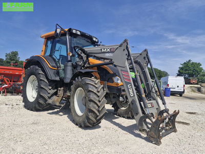 E-FARM: Valtra N103 - Τρακτέρ - id KKLRITT - 45.000 € - Χρονία: 2014 - Μετρητής ωρών: 2.400,Ισχύς κινητήρα: 110,Γαλλία