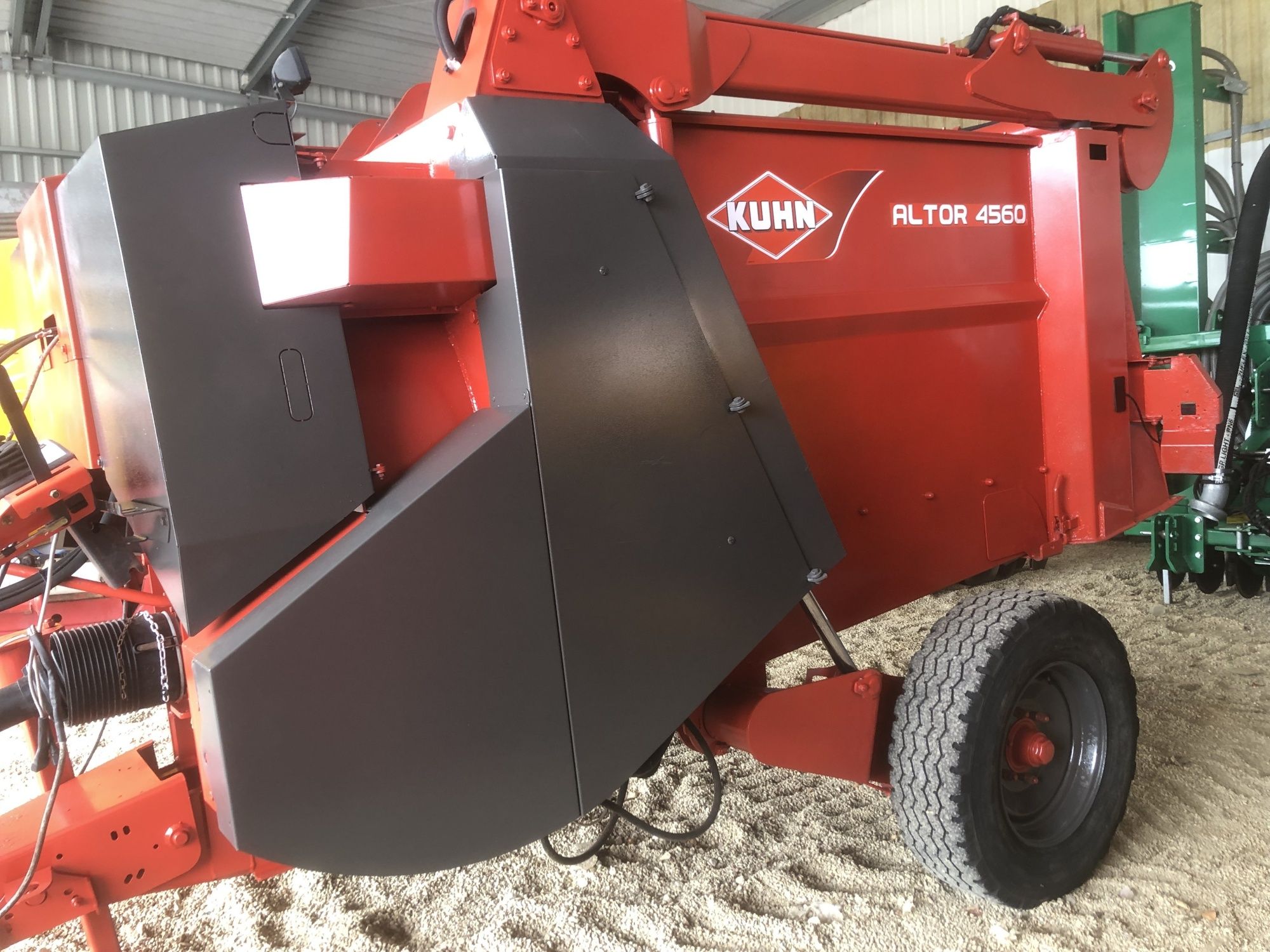 Kuhn altor 4560 Mixer feeder €7,800