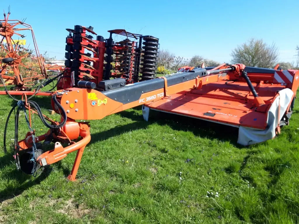 E-FARM: Kuhn FC 3560 TCD - Mower - id NRTYX94 - €13,000 - Year of construction: 2014 - France