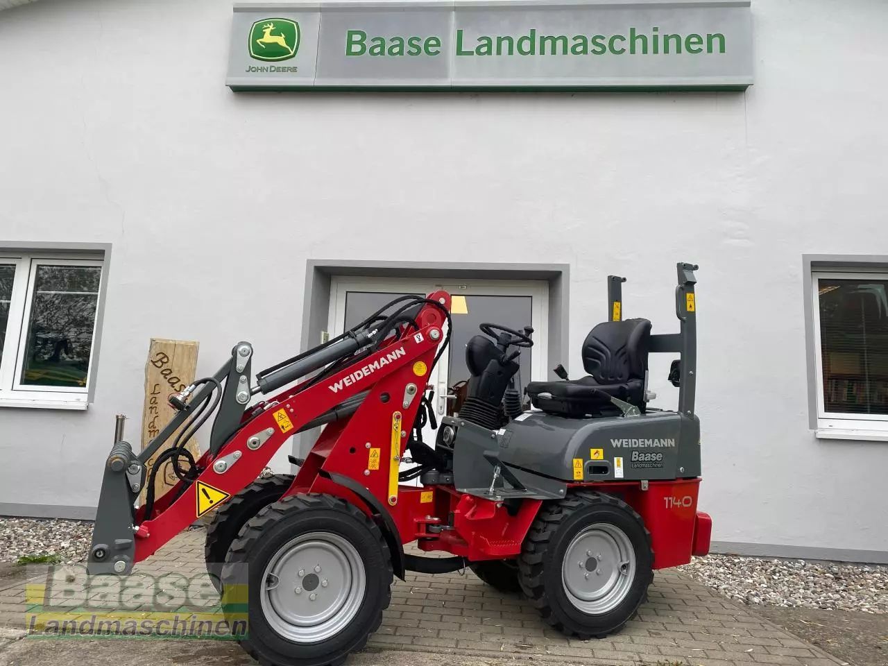 Weidemann 1140 Tele wheel loader €21,989