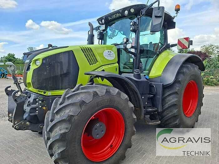 Claas Axion 870 CMATIC Tractor