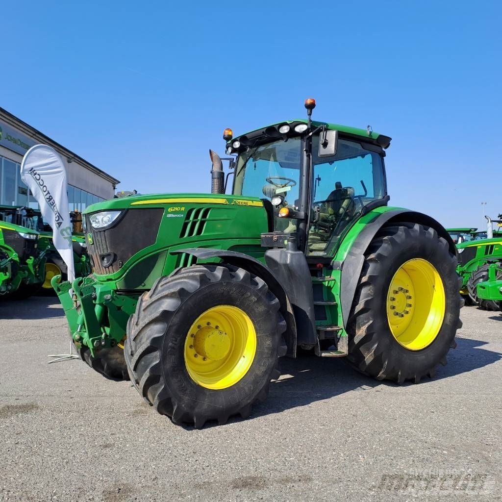 E-FARM: John Deere 6210 R - Traktor - id GX5ASMG - 65.000 € - Baujahr: 2014 - Abgelesene Motorstunden: 10.165,Motorleistung (PS): 249,Italien