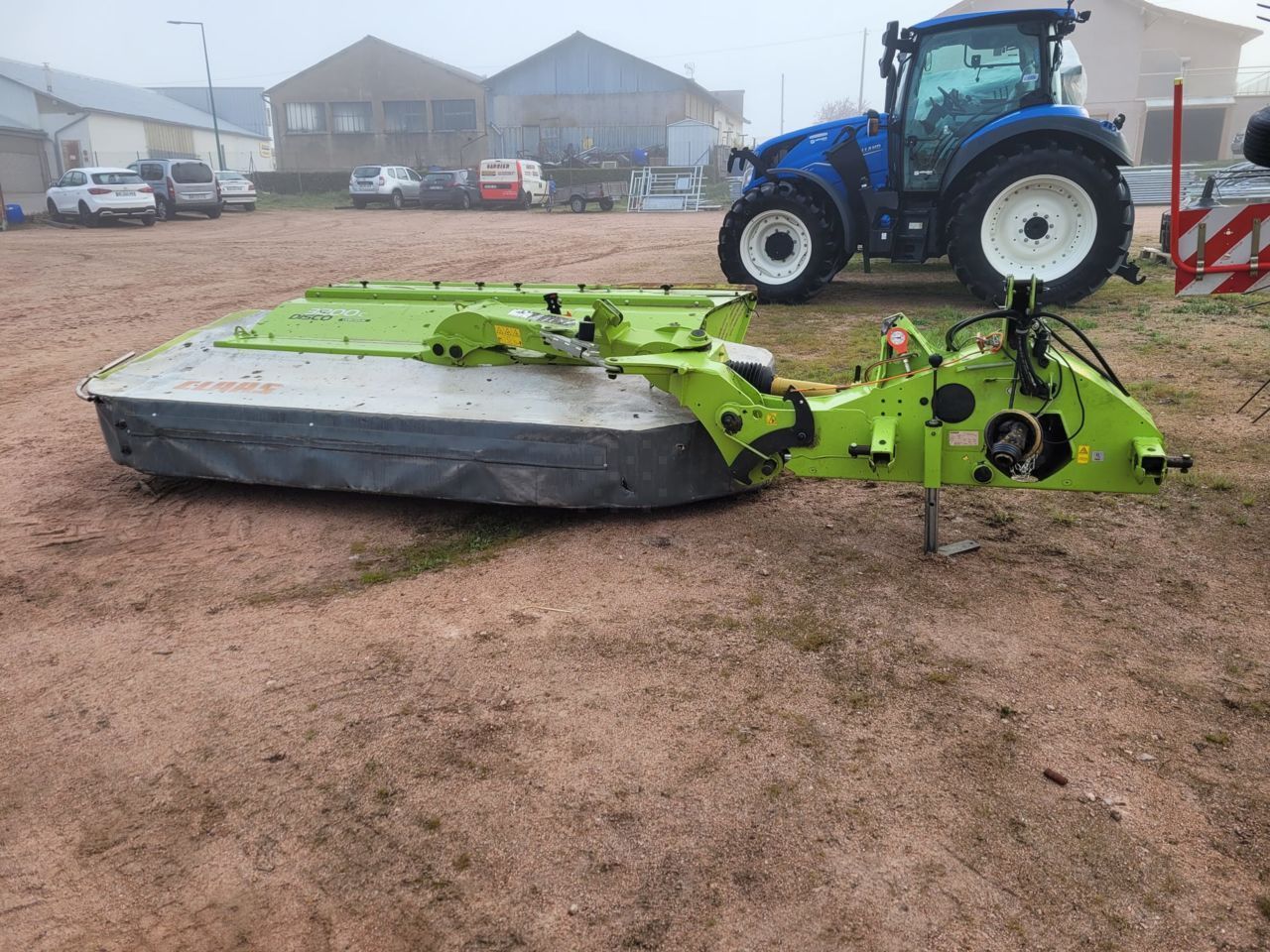 Claas Disco 3200 C Contour Mower €10,400